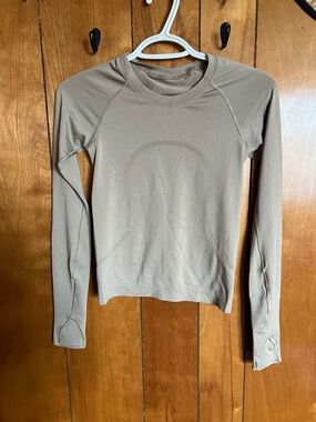 lululemon athletica Long-Sleeve Crew Top in Taupe